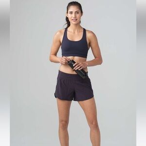 Lululemon Tracker Short V (4")